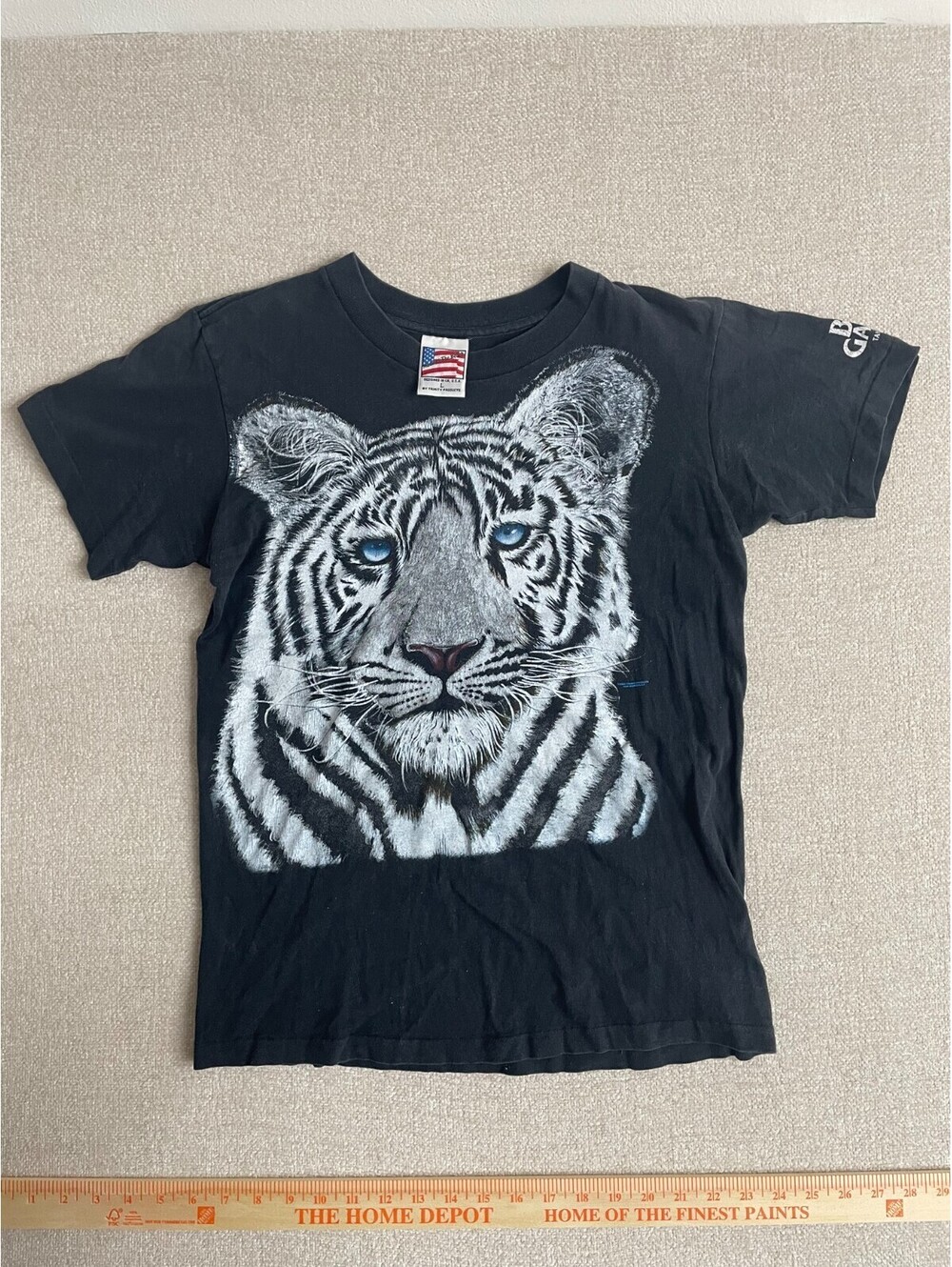 Trinity Products White Tiger Extinction Is Forever T Shirt Black Large L